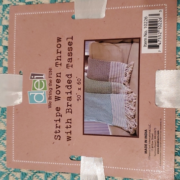 Throw blanket - Picture 4 of 4